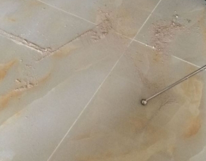 泰来瓷砖空鼓维修公司分享粘合剂选择不当在瓷砖铺贴过程中可能导致以下问题